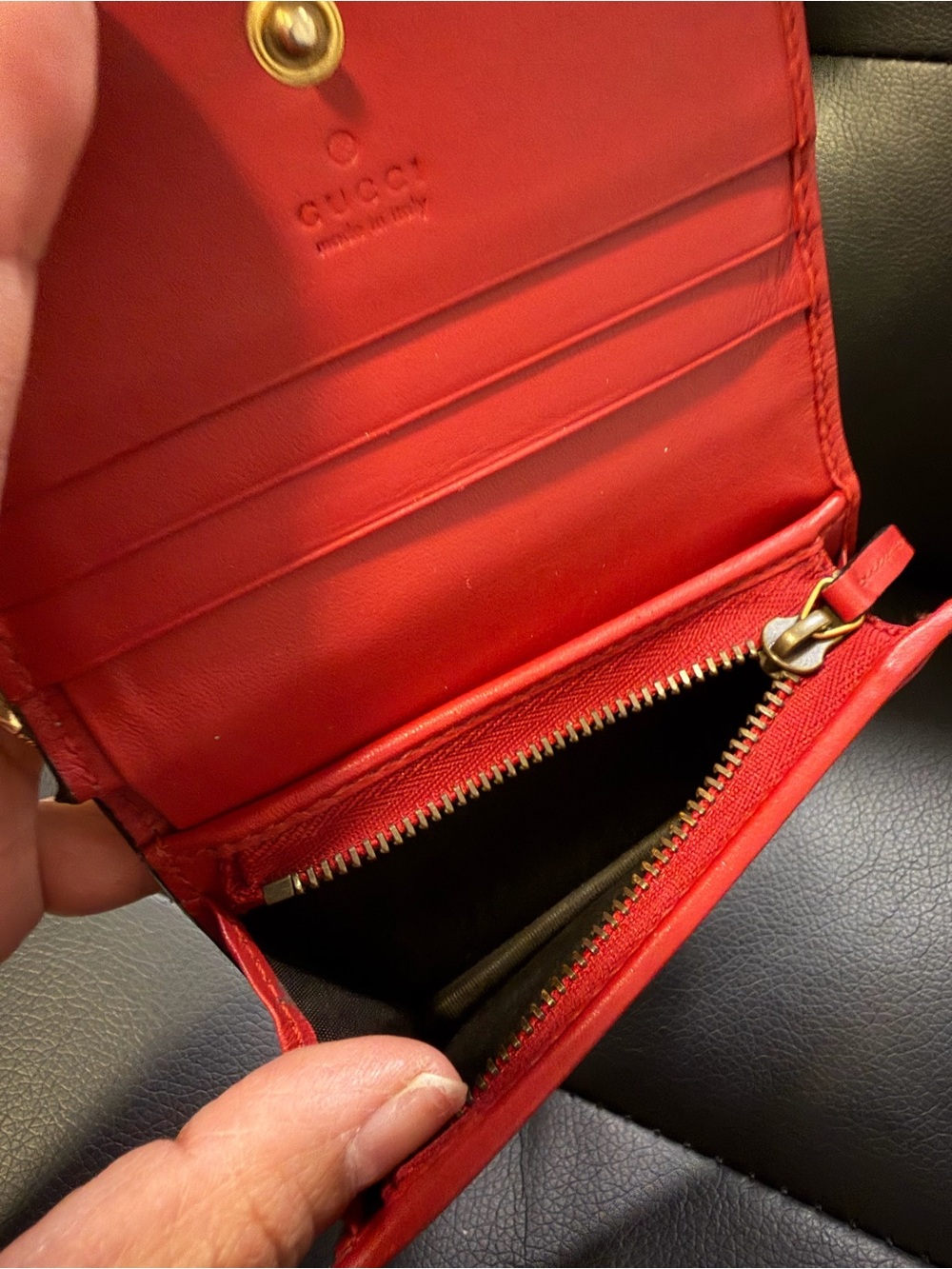 Authentic GUCCI cherry bifold wallet - Picture 9 of 12
